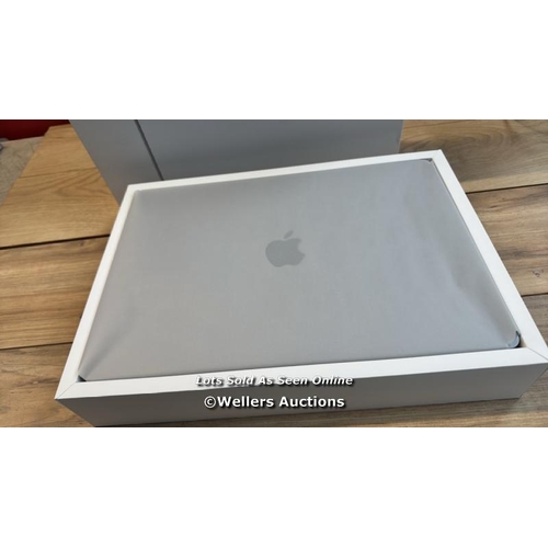 8197 - APPLE MACBOOK AIR 2023 / APPLE M2 CHIP / 8GB RAM / 512GB SSD / 8 CORE CPU & 10 CORE GPU / 15.3 INCH ... 