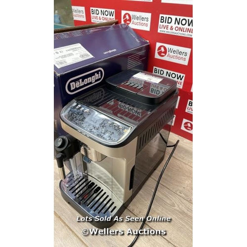 51 - DE'LONGHI MAGNIFICA BEAN TO CUP COFFEE MACHINE ECAM310.80.SB / POWERS UP / MINIMAL SIGNS OF USE / C3... 