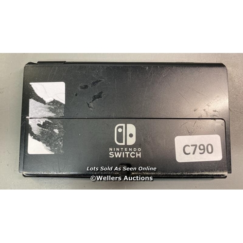 9528 - NINTENDO SWITCH/ SN: XTJ70040754409 - SCREEN SLIGHT DAMAGED