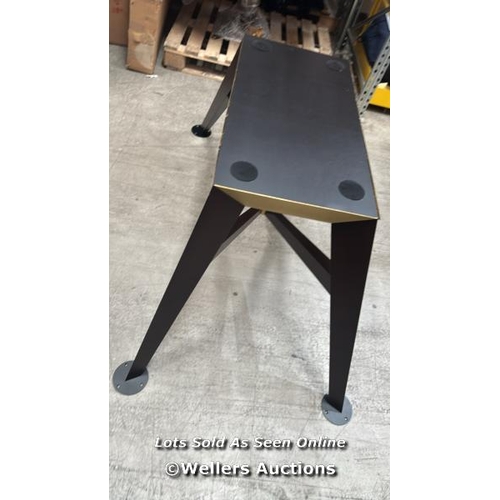 1053 - ELLINGTON DINING TABLE BASE  / LOCATED IN DARTFORD