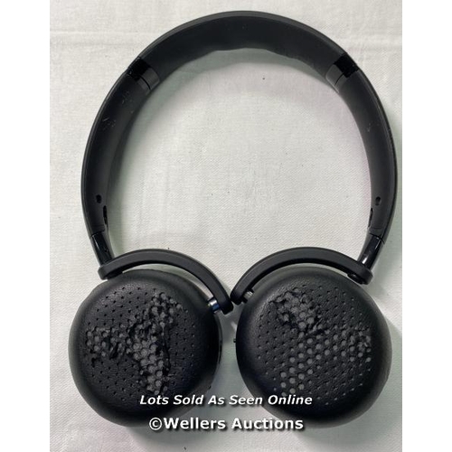 9838 - AKG Y500 WIRELESS HEADPHONE WITHOUT CASE