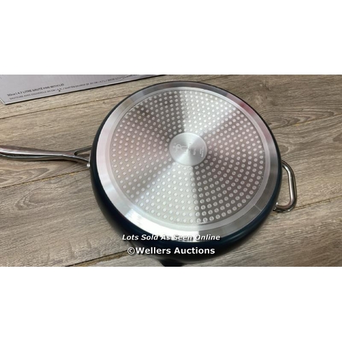 4013 - HENCKELS HARD ANODISED CERAMIC SAUTE PAN, 4.7L / MINIMAL SIGNS OF USE / D9