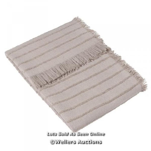 8530 - RRP: 23.99 - FURN. HAZIE THROW / COLOUR: GREIGE  / PLEASE NOTE - INTERNET STOCK IMAGE USED FOR ILLUS... 