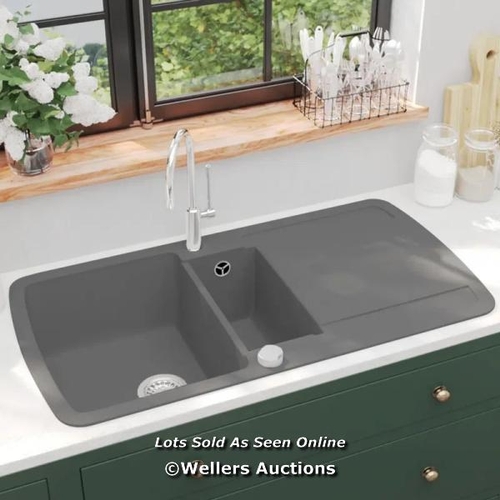 8814 - RRP: 186.99 - BELFRY KITCHEN VERENA 1.5 BOWL INSET KITCHEN SINK / FINISH: BLACK / PLEASE NOTE - INTE... 