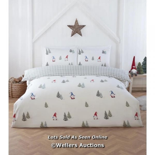 8713 - RRP: 16.99 - THE SEASONAL AISLE WINTER GONKS MICROFIBER DUVET COVER SET / SIZE: DOUBLE DUVET COVER +... 