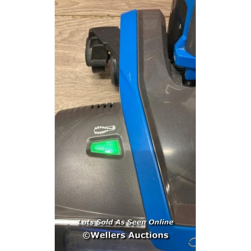 2258 - SHARK HZ400UKT CORDED STICK VACUUM    / POWERS UP /SIGNS OF USE / PALLET