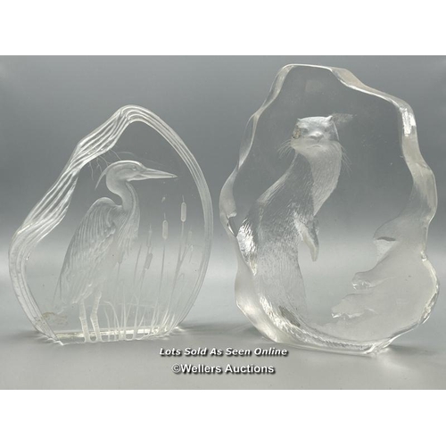 44 - Two glass paperweights including Otter by Mats Jonasson and another depicting a Heron, largest 16cm ... 