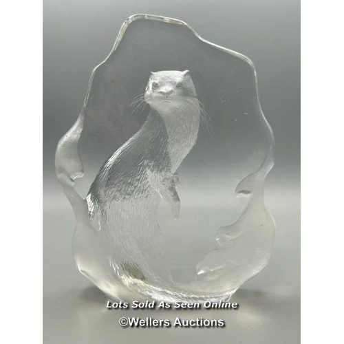 44 - Two glass paperweights including Otter by Mats Jonasson and another depicting a Heron, largest 16cm ... 