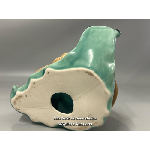 47 - Pottery model of a snail, marked 'Sylvac' 16cm high, 23cm long / AN8