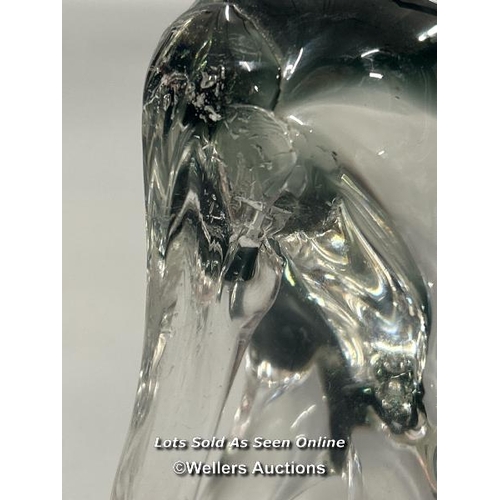 49 - Vintage Murano glass Bull, 18cm high with minor damage near the tail / AN8