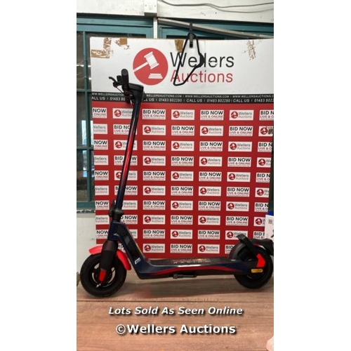 6087 - RED BULL RACING RS 1000 E-SCOOTER / POWERS UP / WITH CHARGER / MINIMAL SIGNS OF USE / SEE IMAGES  / ... 