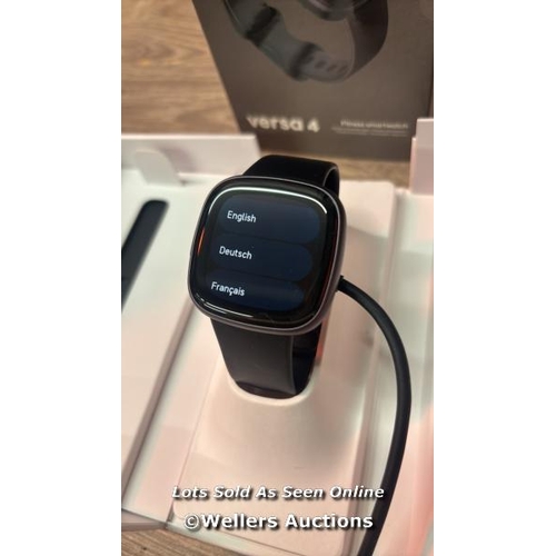 8072 - FITBIT VERSA 4 BLACK FITNESS TRACKER WATCH / POWERS UP / MINIMAL SIGNS OF USE / F18