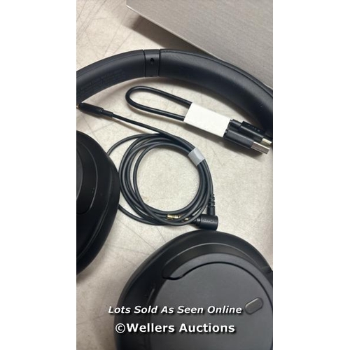 8077 - SONY WHCH720NB NOISE CANCELLING OVEREAR HEADPHONES / CONNECTS TO BT, PLAYS MUSIC / POWERS UP / MINIM... 