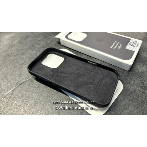 8086 - APPLE IPHONE 16 PRO SILICONE CASE WITH MAGSAFE - BLACK  / G29