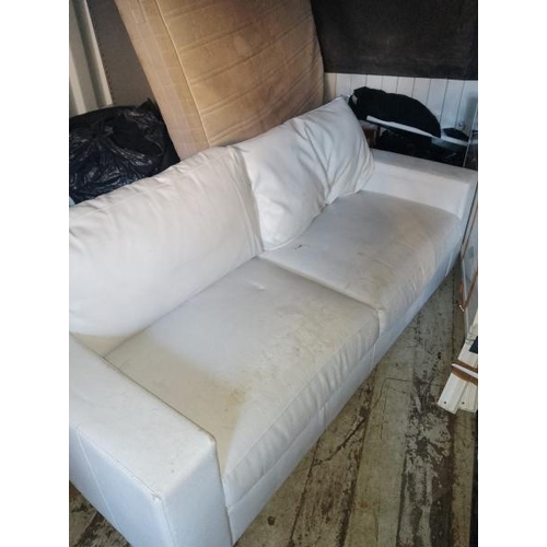 1 - Contents of a self storage container to include: A body massage table, leather recliner sofa (needs ... 