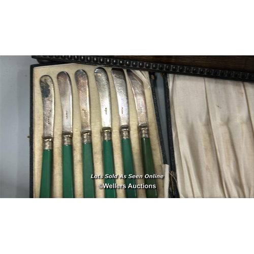 61 - A large collection of EPNS cutlery including Viners canteen of cutlery and crested spoons / AN9