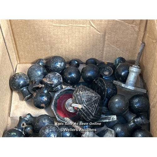 332 - Large quantity of mostly iron doorknobs