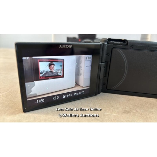 8011 - SONY ZV-1F VLOGGING CAMERA KIT WITH GPVPT2BT.SYU SHOOTING GRIP AND SF-E SERIES 256GB SD CARD / POWER... 