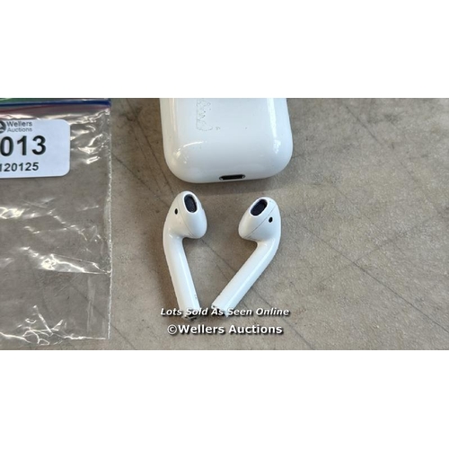 8013 - APPLE AIRPODS PRO / WITH CHARGING POD / MWP22ZM/A  / POWERS UP / CONNECTS TO BT / SIGNS OF USE / G4