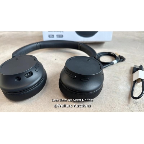 8026 - SONY WHCH720NB NOISE CANCELLING OVEREAR HEADPHONES / POWERS UP / MINIMAL IF ANY SIGNS OF USE / CONNE... 