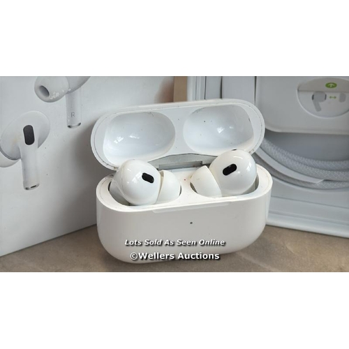 8048 - APPLE AIRPODS / 2ND GEN / WITH CHARGING CASE / MV7N2ZMA / SIGNS OF USE / POWERS UP / CONNECTS TO BT ... 