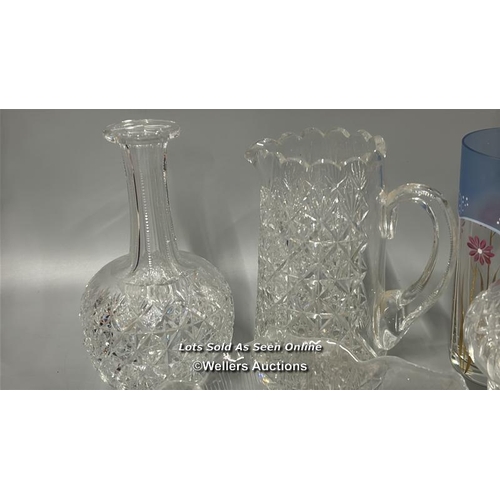 89 - Glassware including cut glass jug, decanter (without stopper), fruit bowls and vases (7) / AN23