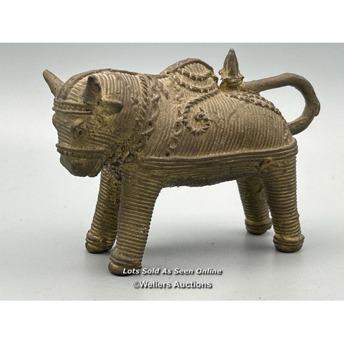 150 - Six brass dhokra figures of Cows, tallest, 8.5cm high / AN48