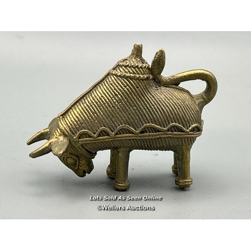 150 - Six brass dhokra figures of Cows, tallest, 8.5cm high / AN48