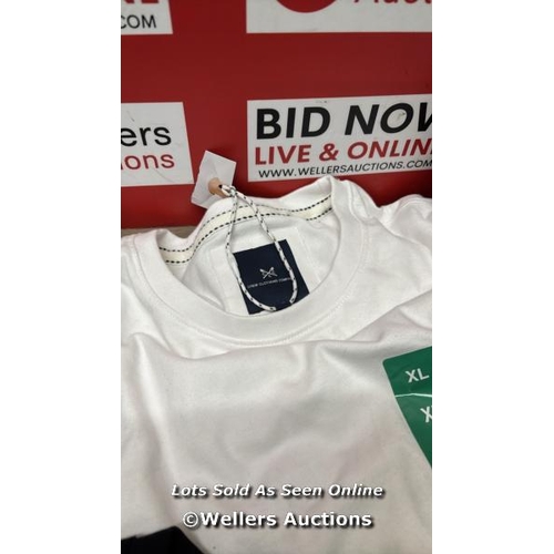 4041 - SELECTION OF MENS NEW CLOTHING MIXED SIZES / A33