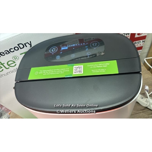 4547 - MEACODRY ARETE TWO 18L DEHUMIDIFIER & AIR PURIFIER / POWERS UP, MINIMAL IF ANY SIGNS OF USE / P4