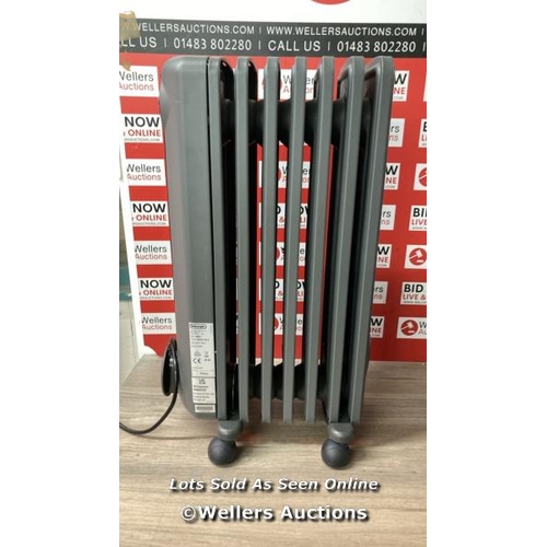 4553 - DE'LONGHI RADIA S OIL FILLED 1.5KW GREY RADIATOR TRRS0715E.G / POWERS UP / MINIMAL SIGNS OF USE / P1... 