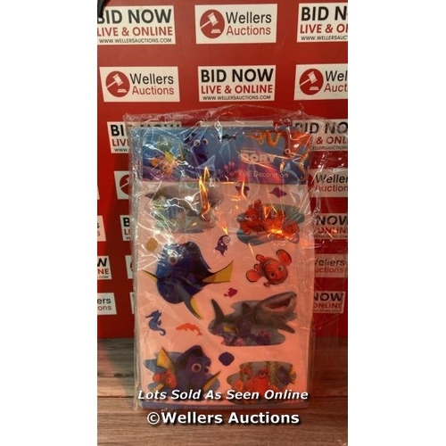 5013 - 10X FINDING DORY 3D WALL DECORATIONS / NEW / G98