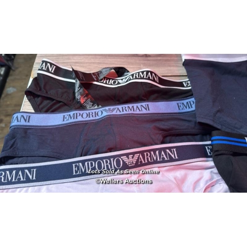 9157 - GENTS NEW UNDERWEAR INCL. X5 EMPORIO ARMANI / X3 BRIEFS CORE LOGO (M), SOFT TOUCH TRUNKS (M), TRUNK ... 