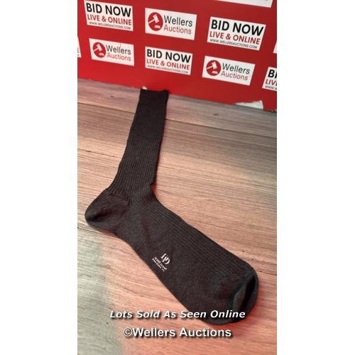 9181 - DORE DORE LONG SOCK FIL DCOS RIB 46-47 11690/OT / SIZE 46-47 / MINIMAL IF ANY SIGNS OF USE / SEE IMA... 