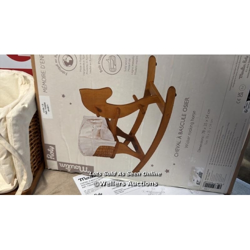 8263 - MOULIN ROTY ROCKING HORSE WITH WICKER BASKET / APPEARS NEW IN OPEN BOX - SEE IMAGES / RRP: 179 / G1