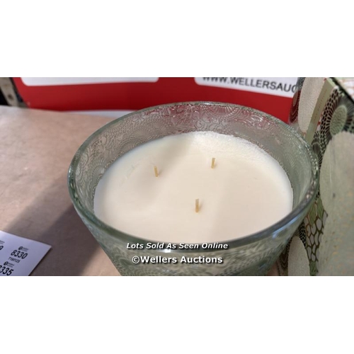 8282 - VOLUSPA WHITE CYPRESS CANDLE - 1077G / NEW / G7