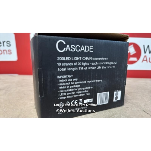 8296 - LIGHTSTYLE CASCADE 200LED LIGHT CHAIN / NEW & BOXED / G7