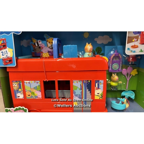 8314 - PEPPA PIG: PEPPAS 2 IN 1 PARTY BUS / NEW / RRP: 42.95 / G1