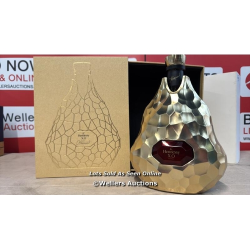 8405 - HENNESSY JEAN-MICHEL OTHONIEL LTD. EDITION X X.O - 70CL / NEW IN BOX (BOTTLE OPEN) / G20