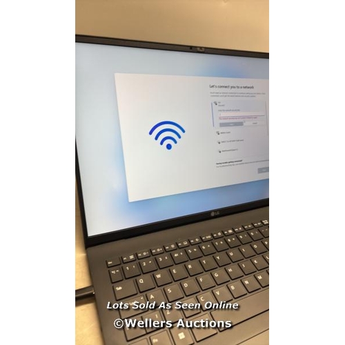 8948 - LG GRAM 16Z90Q SN: 211NZNN007599, POWERS UP, MINIMAL SIGNS OF USE, WITHOUT BOX / F18