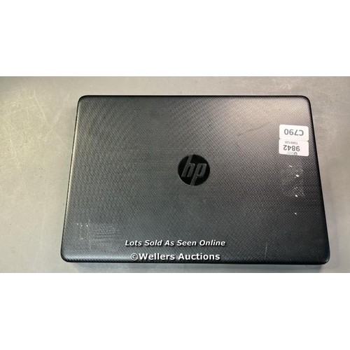 9842 - LAPTOP HP/ AMD ATHLON SILVER 3050U@2.3GHZ/ 4GB RAM/ WIN 10/ SN: 5CG11343PR