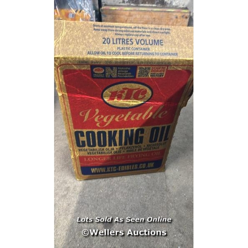 33 - APPROX 20LTR VEGETABLE COOKING OIL  / UNDER PHOTO BOOTH