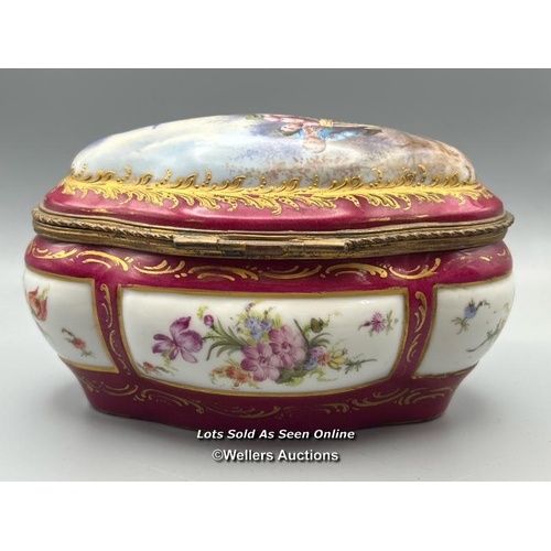 186 - A Sevres porcelain jewellery box, hand painted with a courting scene signed 'Litz' on the lid, inter... 