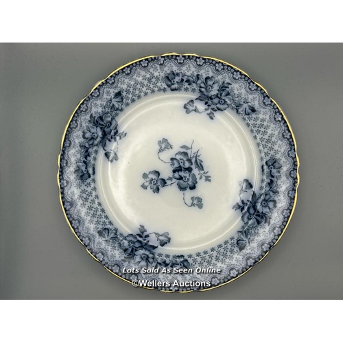 194 - F & Sons Burslem blue floral pattern part dinner service / AN 18