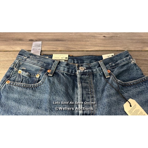 7013 - LEVI'S 501 90S SHORT HAPPY BREAK / 25 / NEW / RRP: 60 / T14