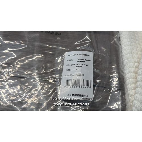 7022 - J LINDEBERG KNIT MOCK NECK CABLE / XL / NEW / RRP: 140 / T14