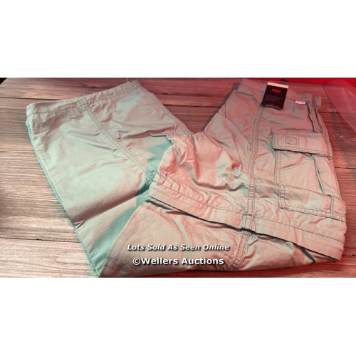 8097 - LEVIS M CONVERTIBLE CARGO GRANITE GREEN / SIZE 27 / APPEARS NEW WITH TAGS / RRP: 100 / T18