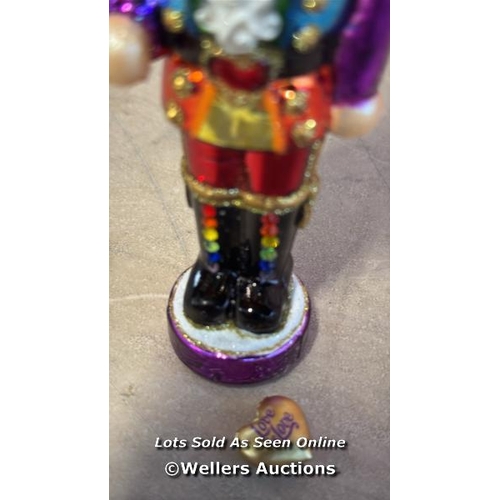 8103 - KURT.S.ADLER PRIDE NUTCRACKER ORNAMENT / APPEARS NEW, SEE IMAGES / G17