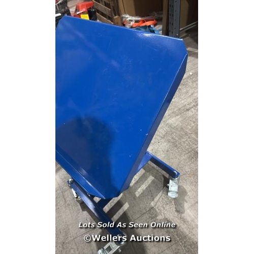 9004 - ADJUSTABLE WORK POSITIONERS 150KG - XL15A / MINIMAL SIGNS OF USE