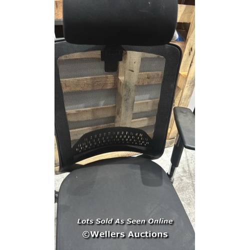 9037 - RRP: 177 - BLACK EXECUTIVE CHAIR - ERGONOMIC HIGH MESH BACK & ADJUSTABLE ARMS / MINIMAL IF ANY SIGNS... 